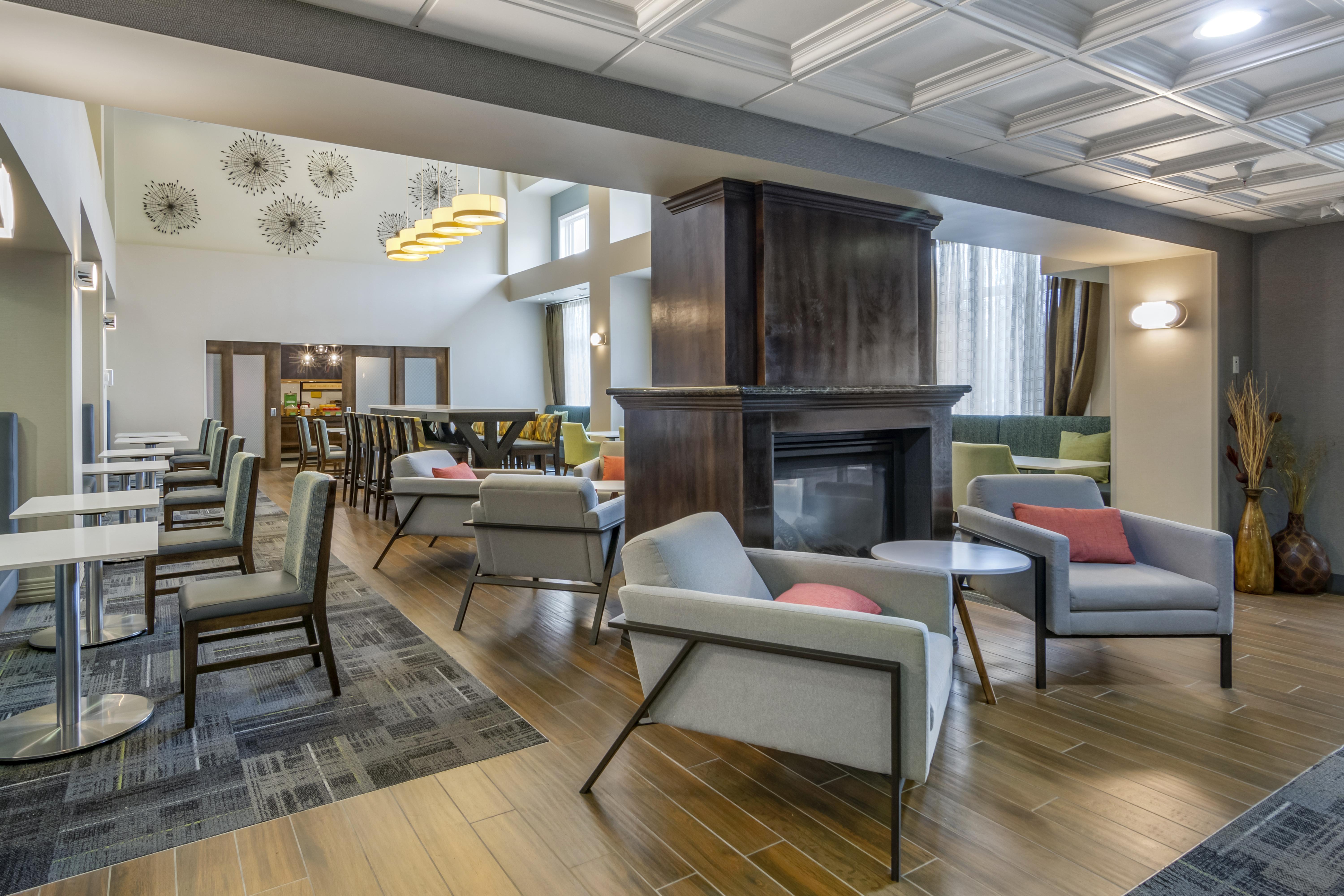 Hampton Inn & Suites Edmonton/West Dış mekan fotoğraf