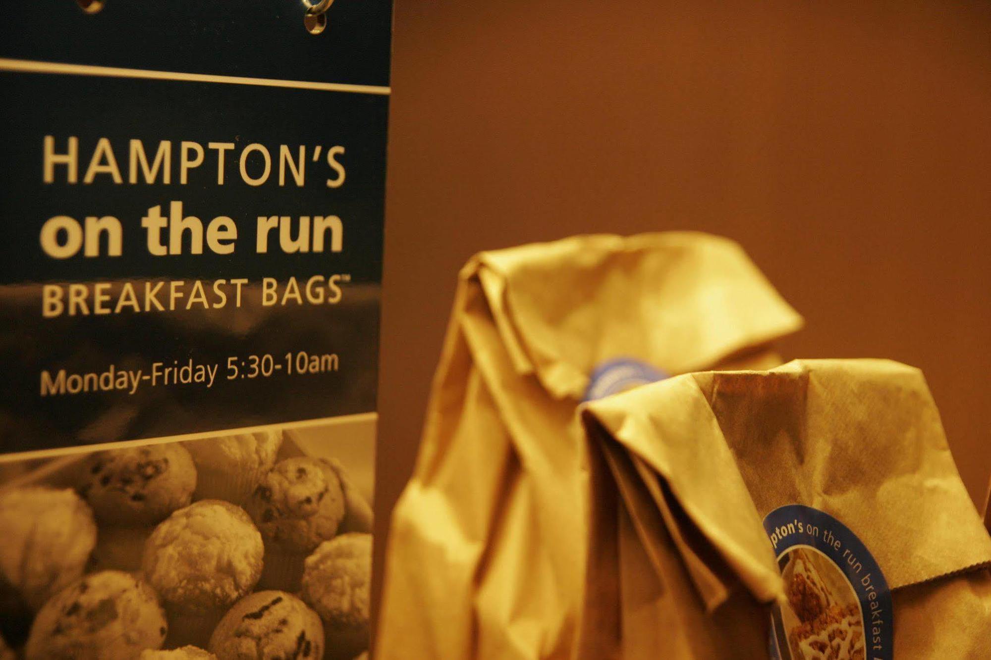 Hampton Inn & Suites Edmonton/West Dış mekan fotoğraf