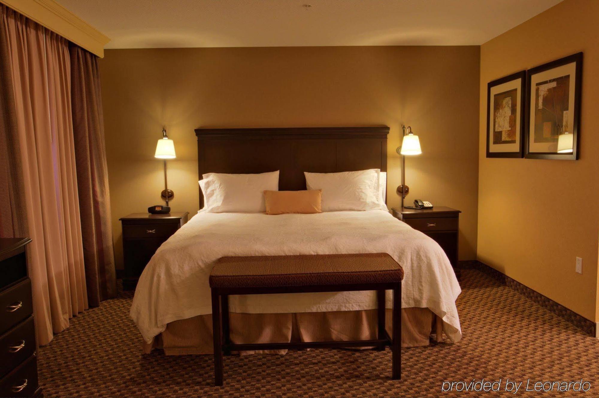 Hampton Inn & Suites Edmonton/West Oda fotoğraf