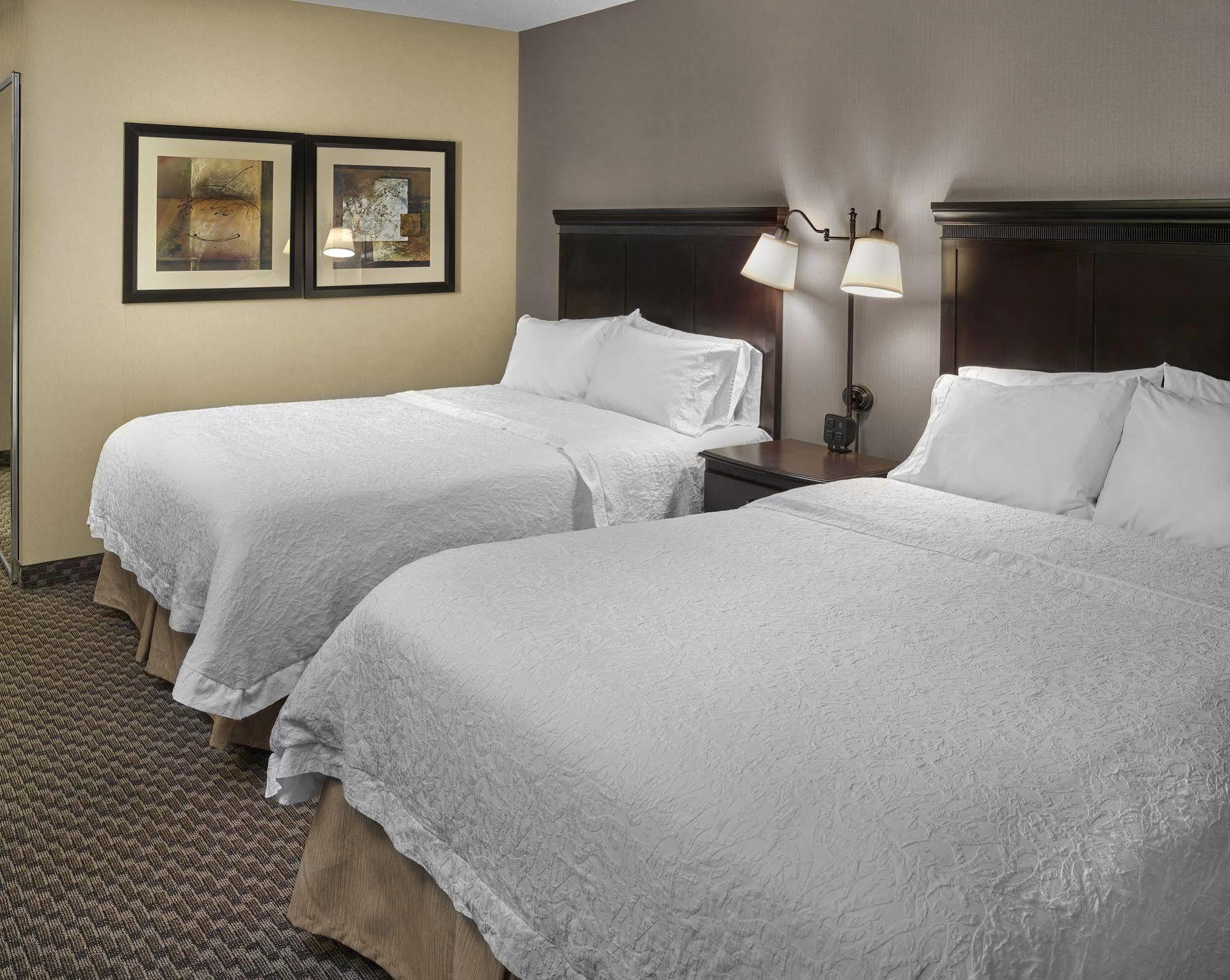 Hampton Inn & Suites Edmonton/West Dış mekan fotoğraf